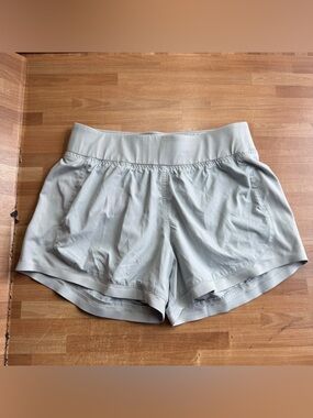 Athleta running shorts size xs light gray